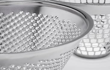 Select the right mill and screen to achieve your target particle size