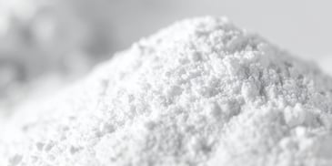 Cohesive vs Free-Flowing Powders: How Cone Mill Processing Differs